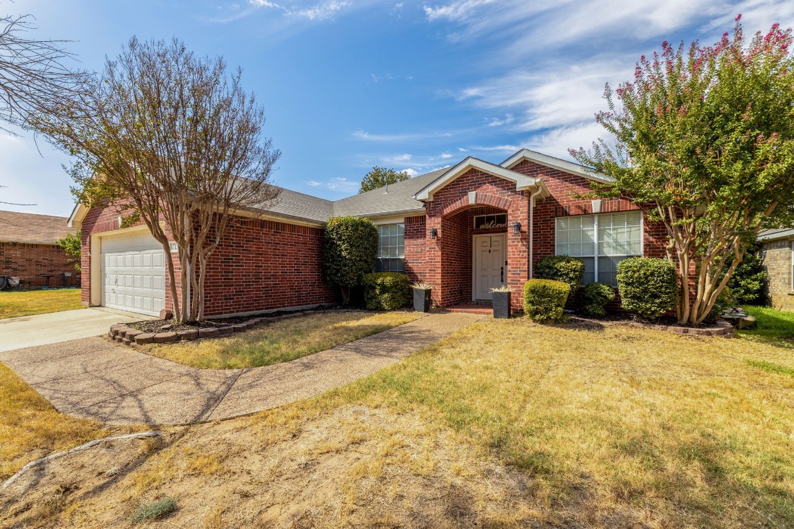 1713 Nightingale Lane Corinth TX 76210