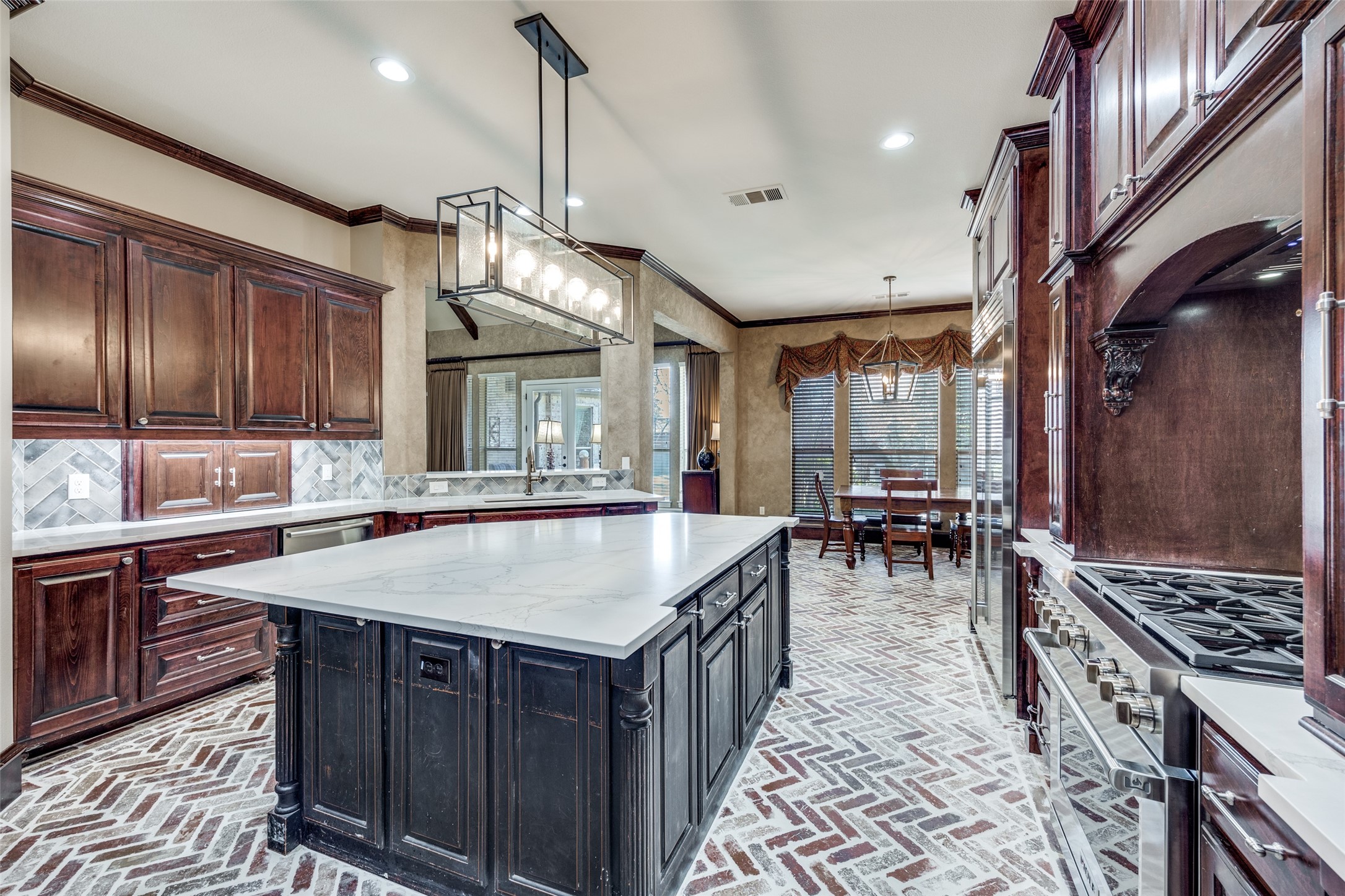 6428 Lavendale Avenue Dallas TX 75230