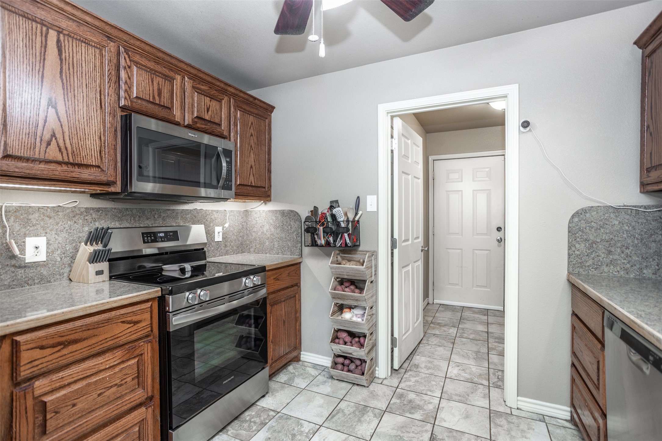 406 W Elm Street Collinsville TX 76233