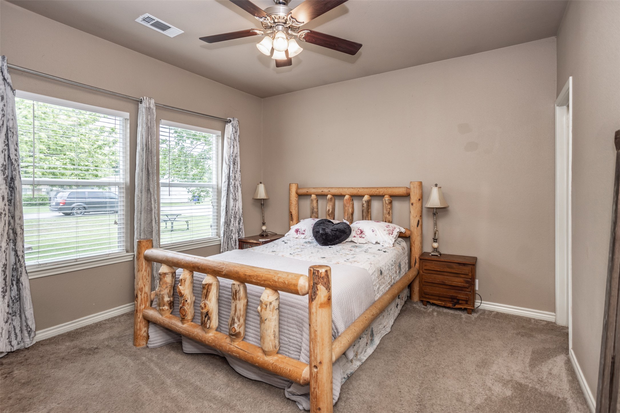 406 W Elm Street Collinsville TX 76233