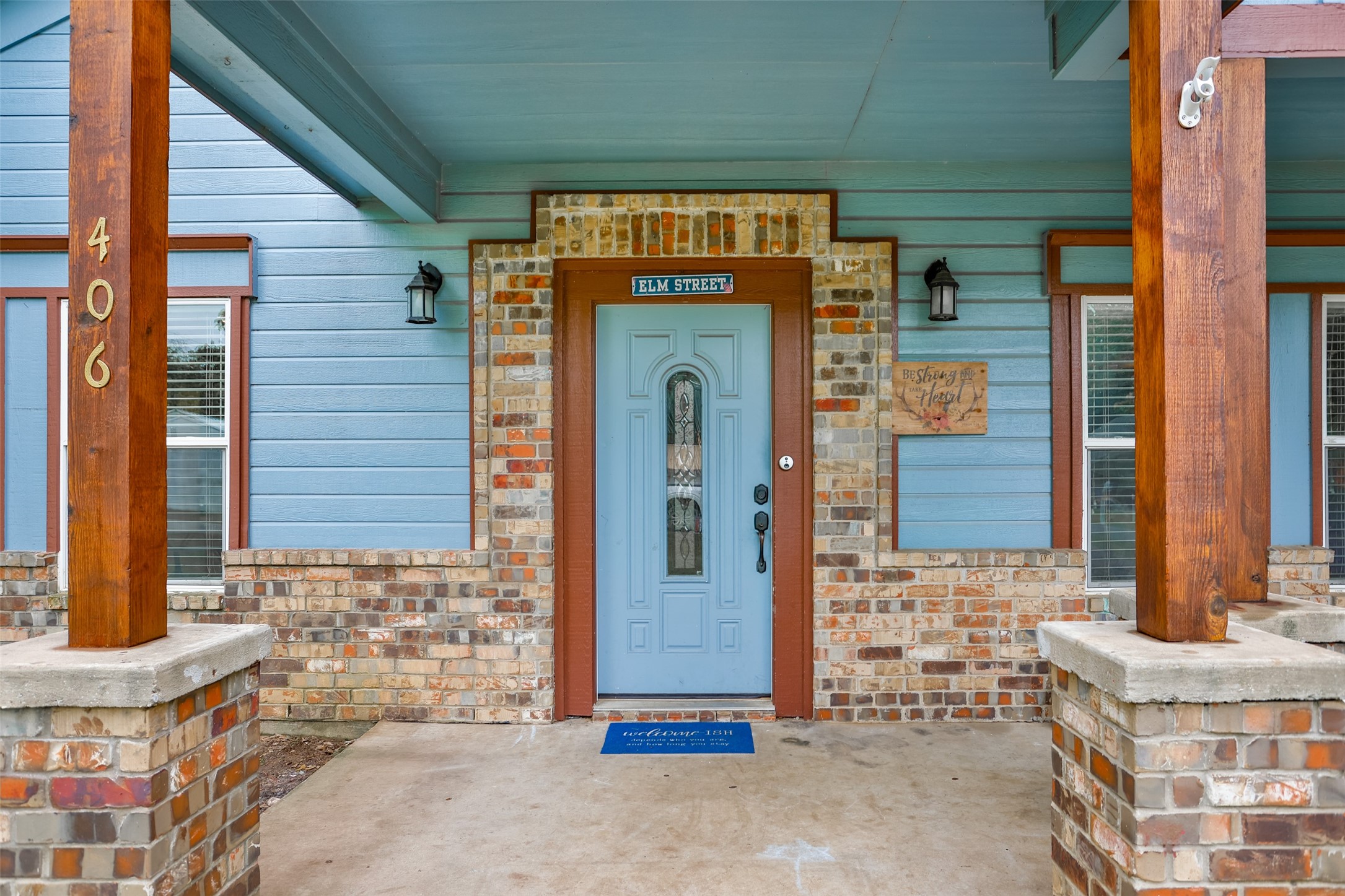 406 W Elm Street Collinsville TX 76233