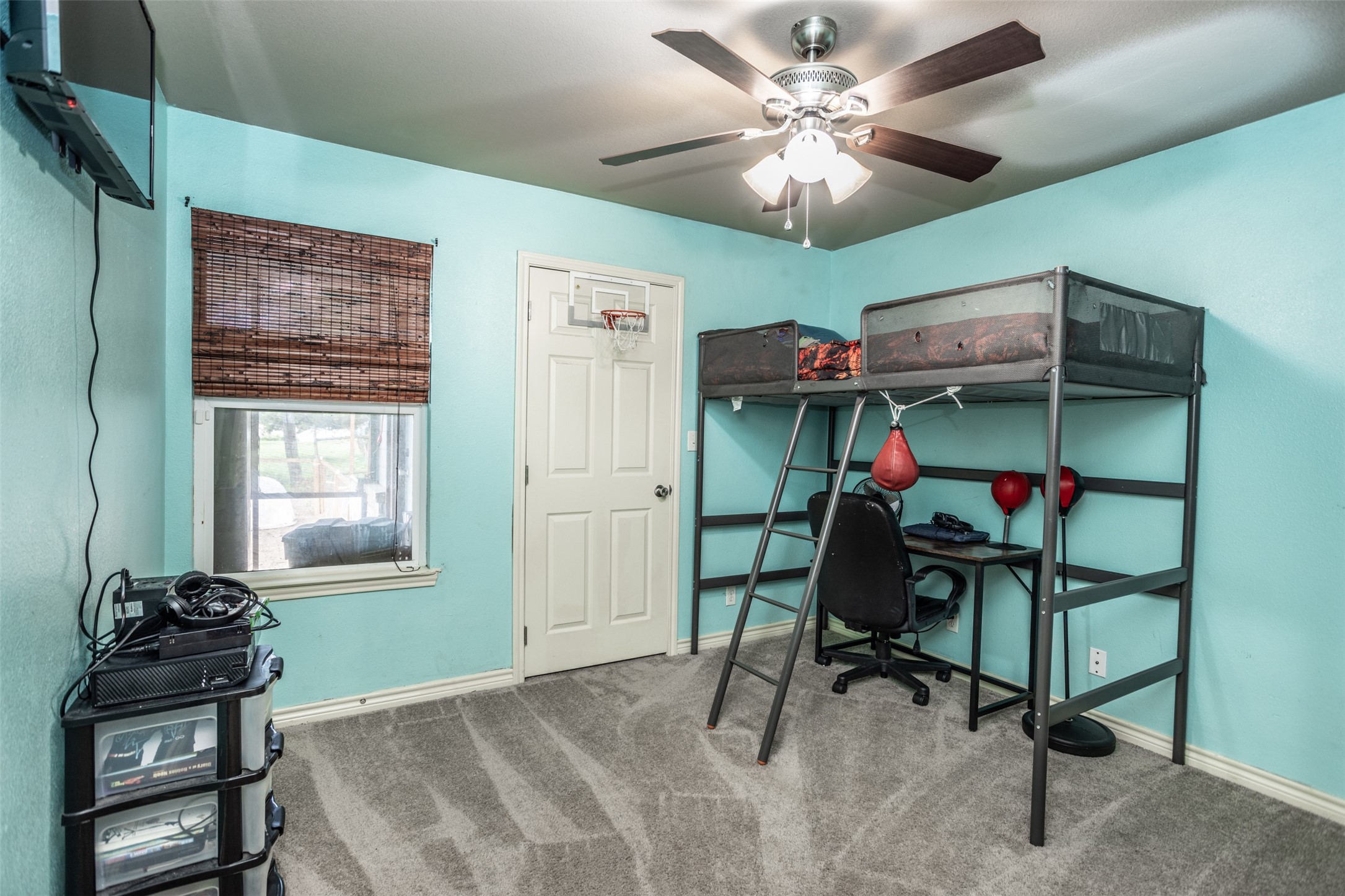 406 W Elm Street Collinsville TX 76233