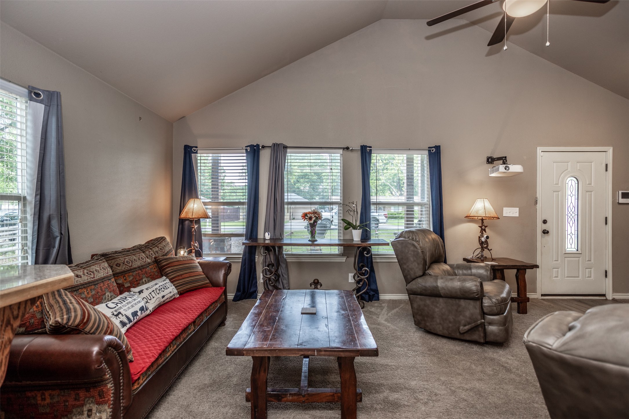 406 W Elm Street Collinsville TX 76233
