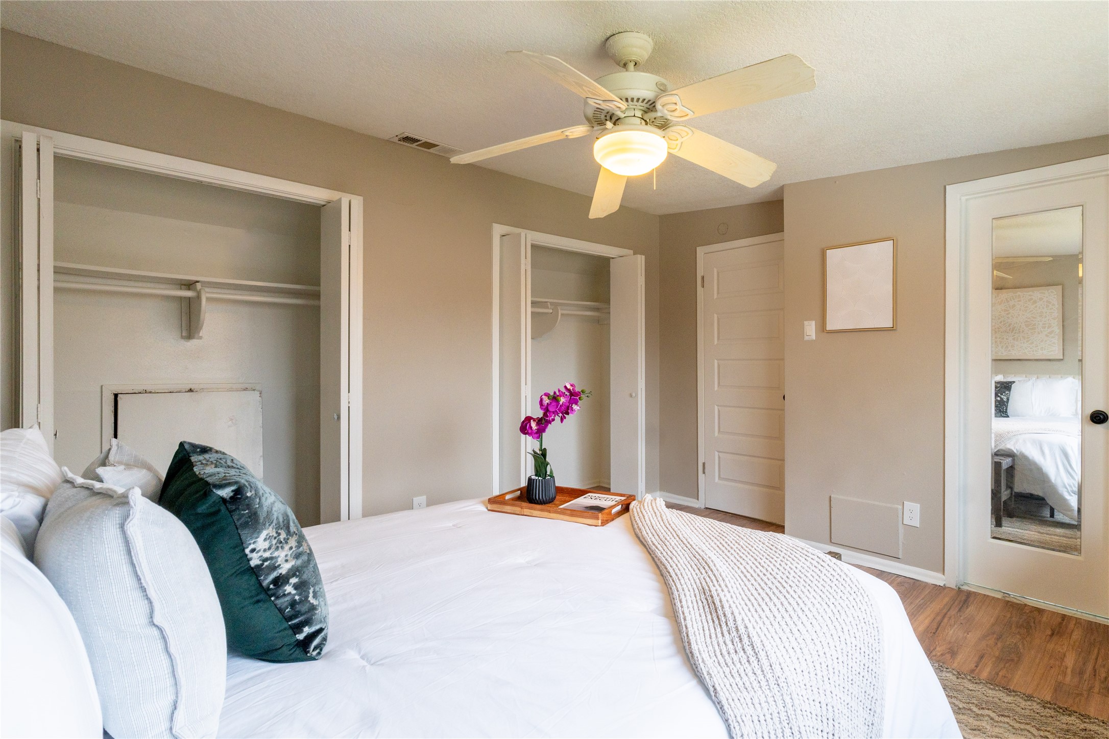 221 S Bernice Drive Garland TX 75042