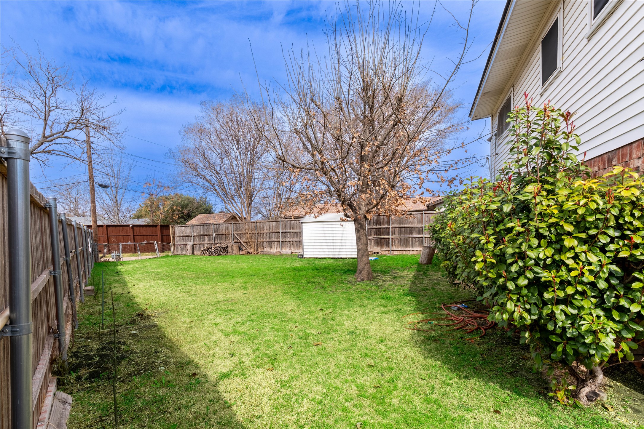 221 S Bernice Drive Garland TX 75042