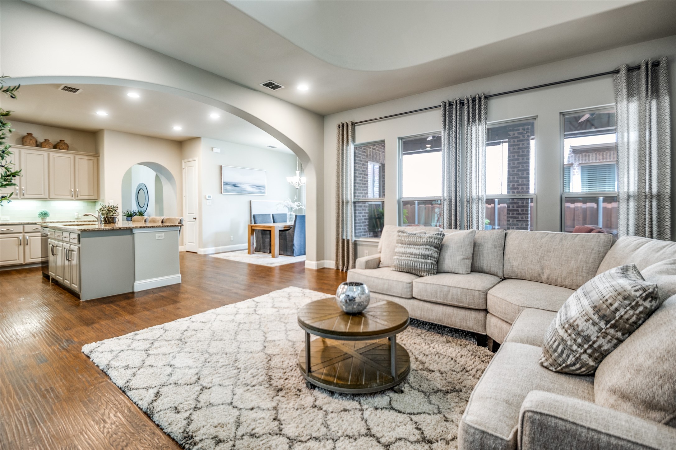 1012 Ivy Charm Way Arlington TX 76005