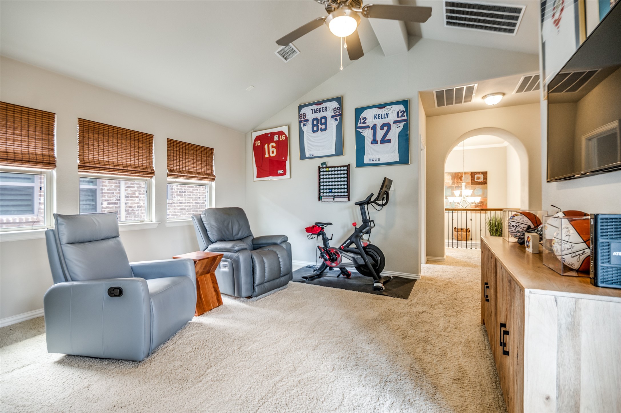 1012 Ivy Charm Way Arlington TX 76005