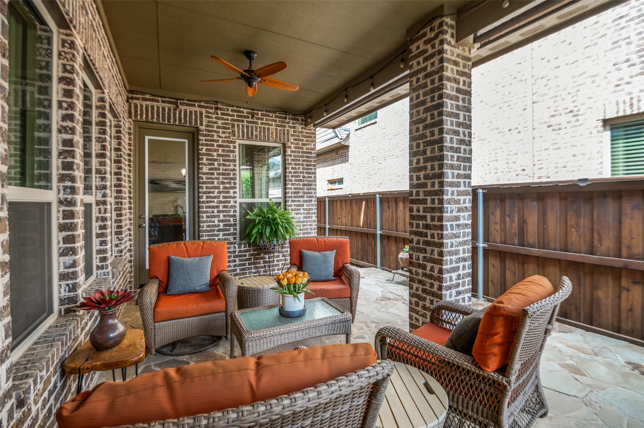 1012 Ivy Charm Way Arlington TX 76005