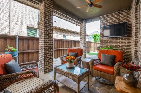 1012 Ivy Charm Way Arlington TX 76005
