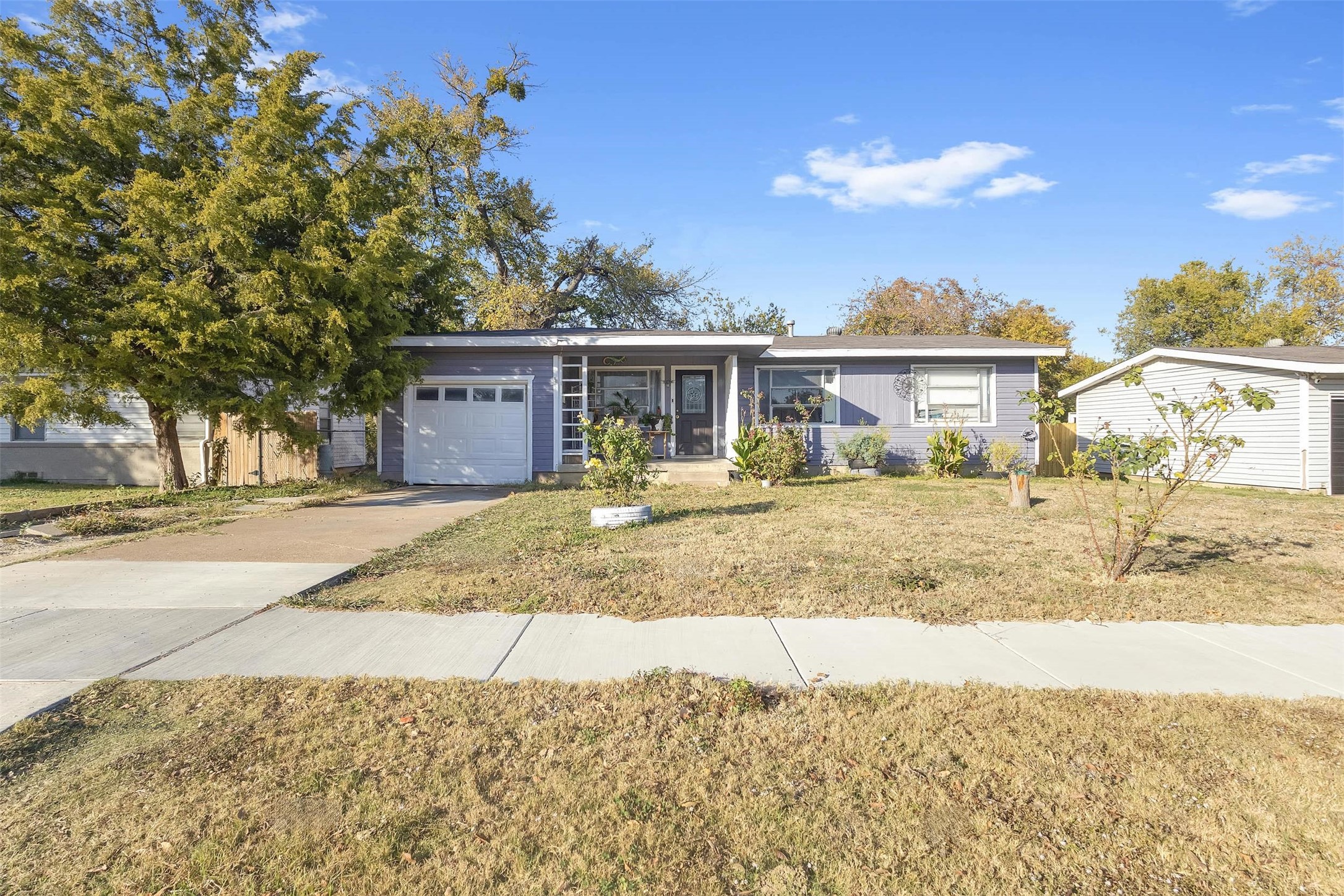 1202 Huddleston Drive Grand Prairie TX 75050