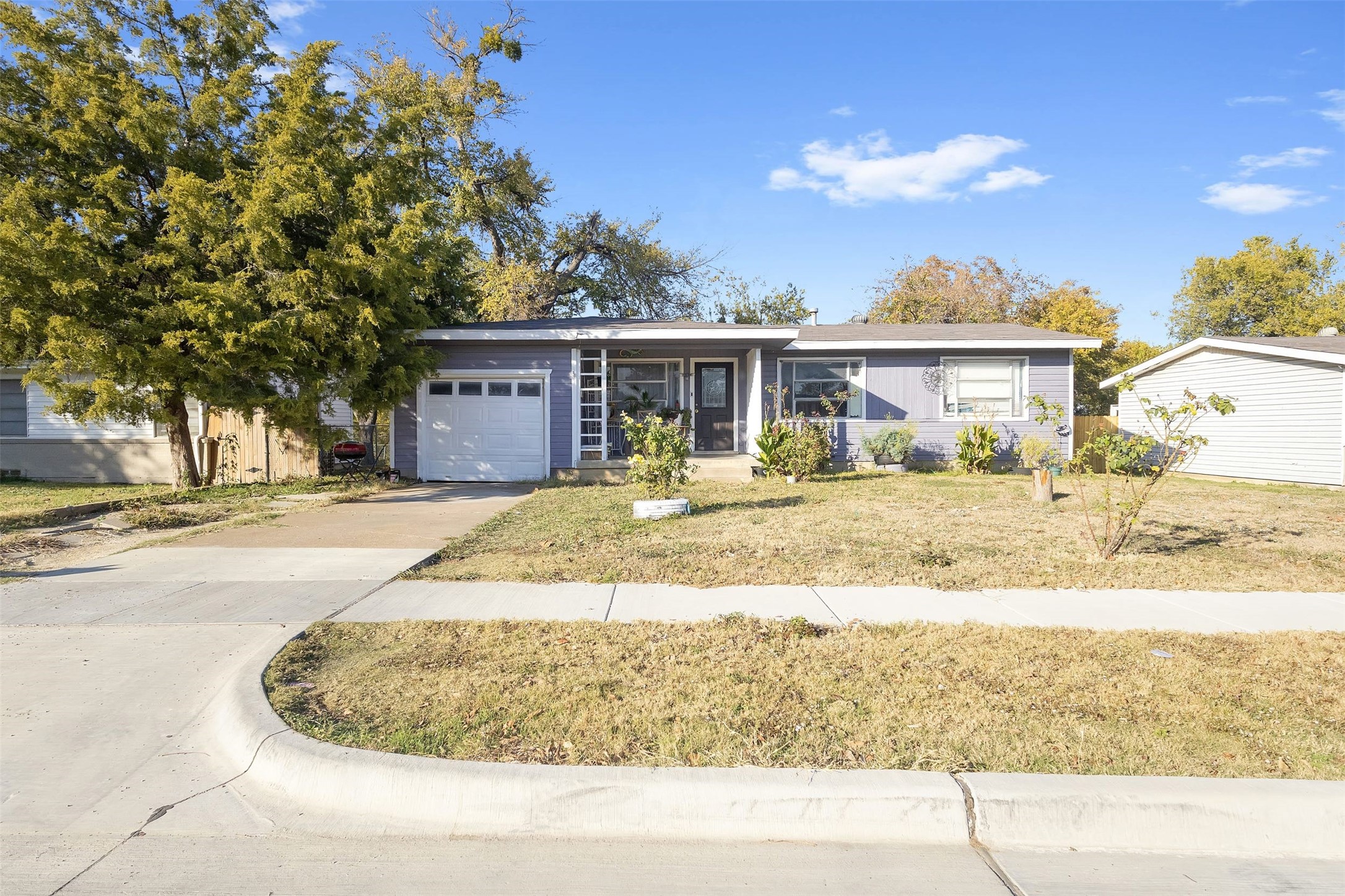 1202 Huddleston Drive Grand Prairie TX 75050