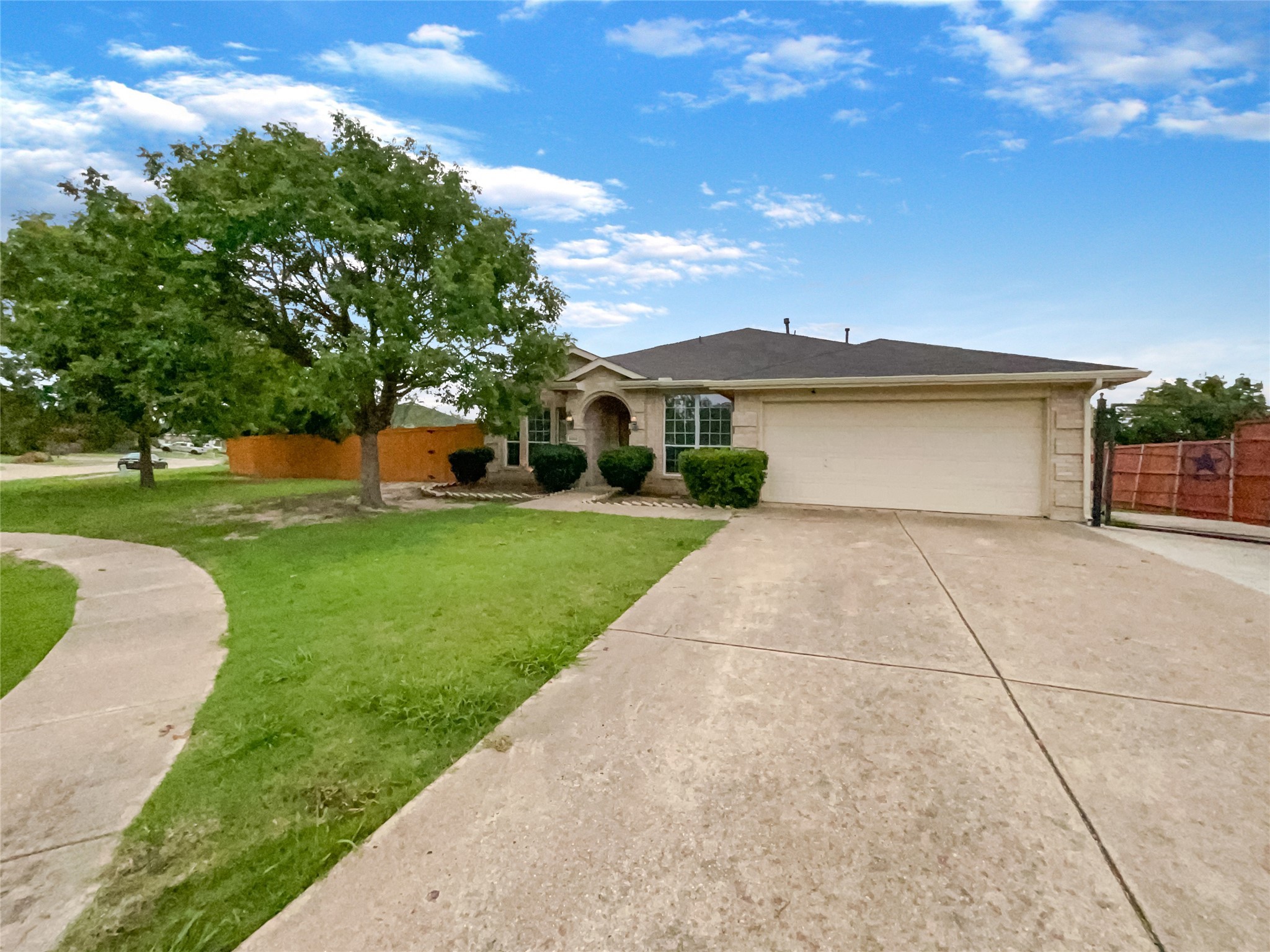 8010 Trophy Court Rowlett TX 75089