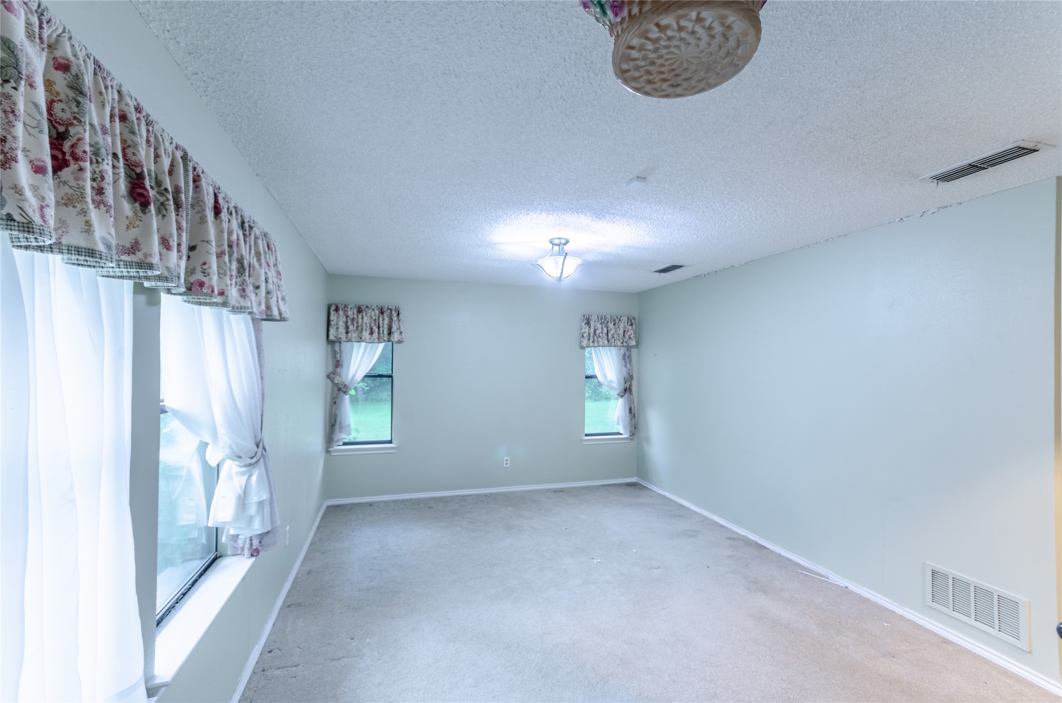 320 Estelles Lane Lucas TX 75002