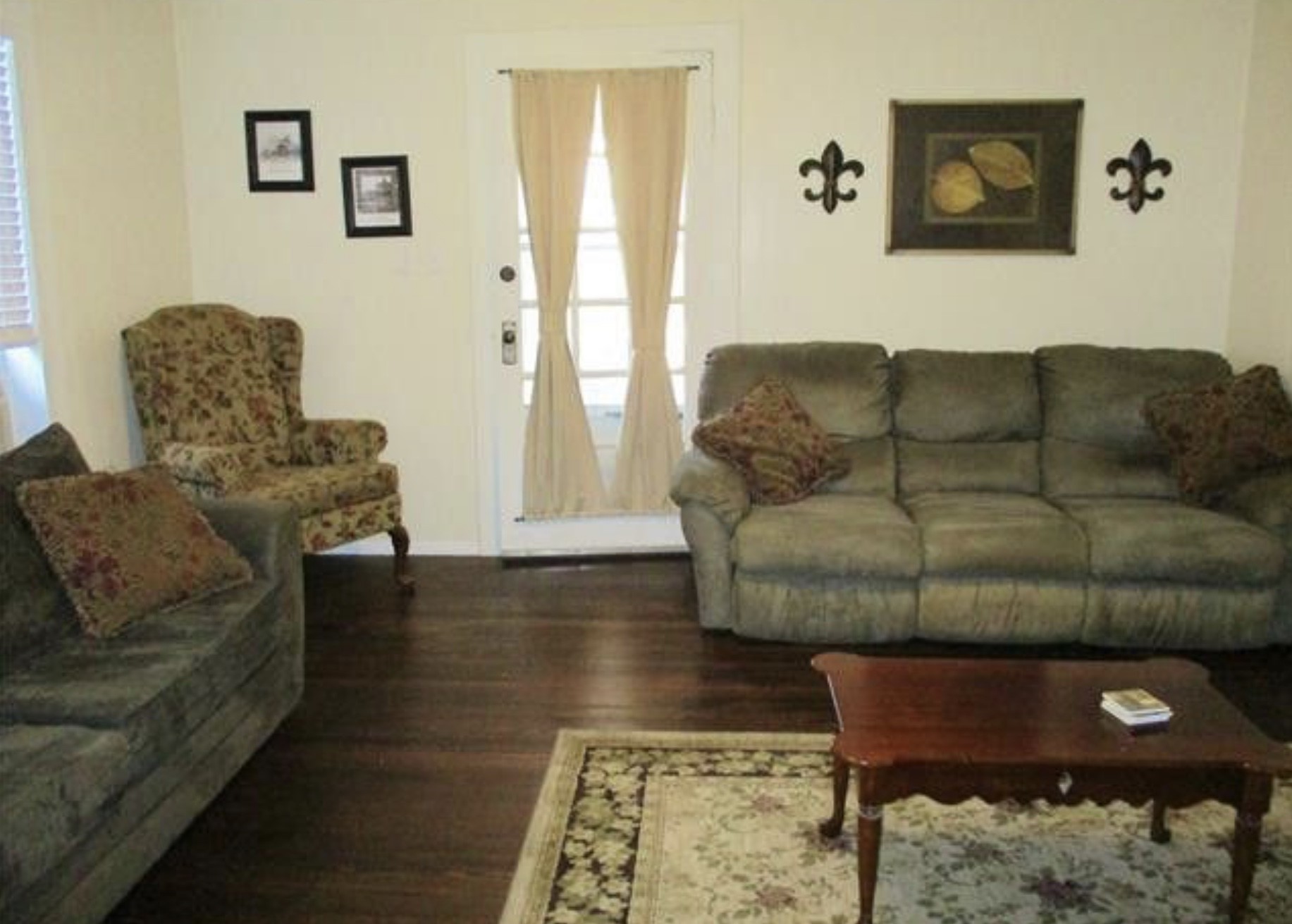401 Sam Rayburn Drive Bonham TX 75418