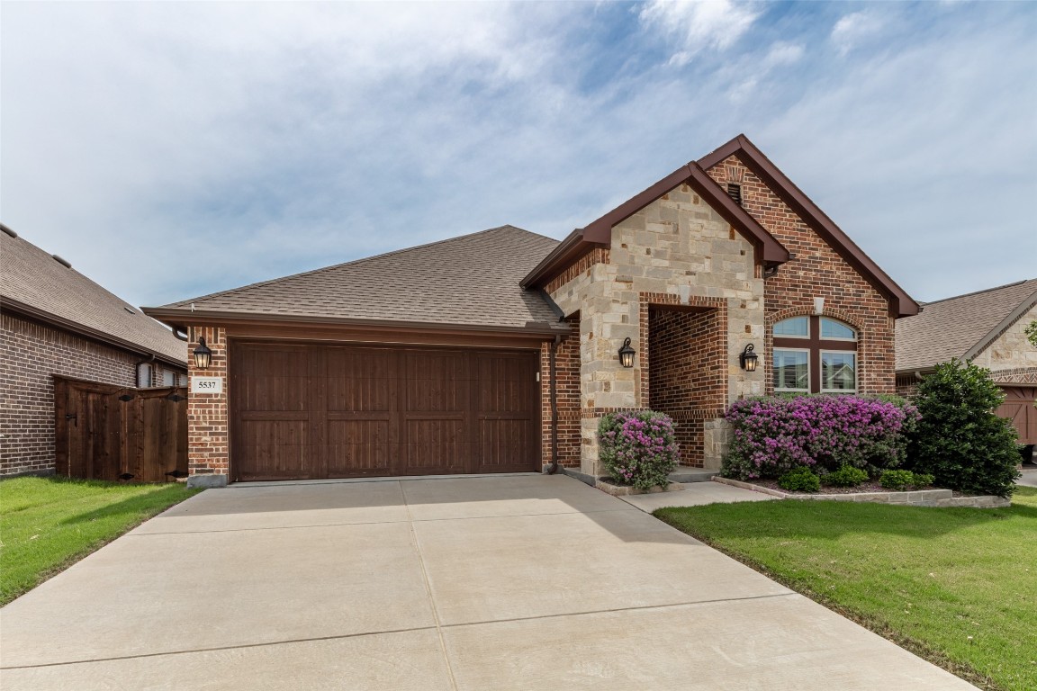 5537 Vaquero Road Fort Worth TX 76126