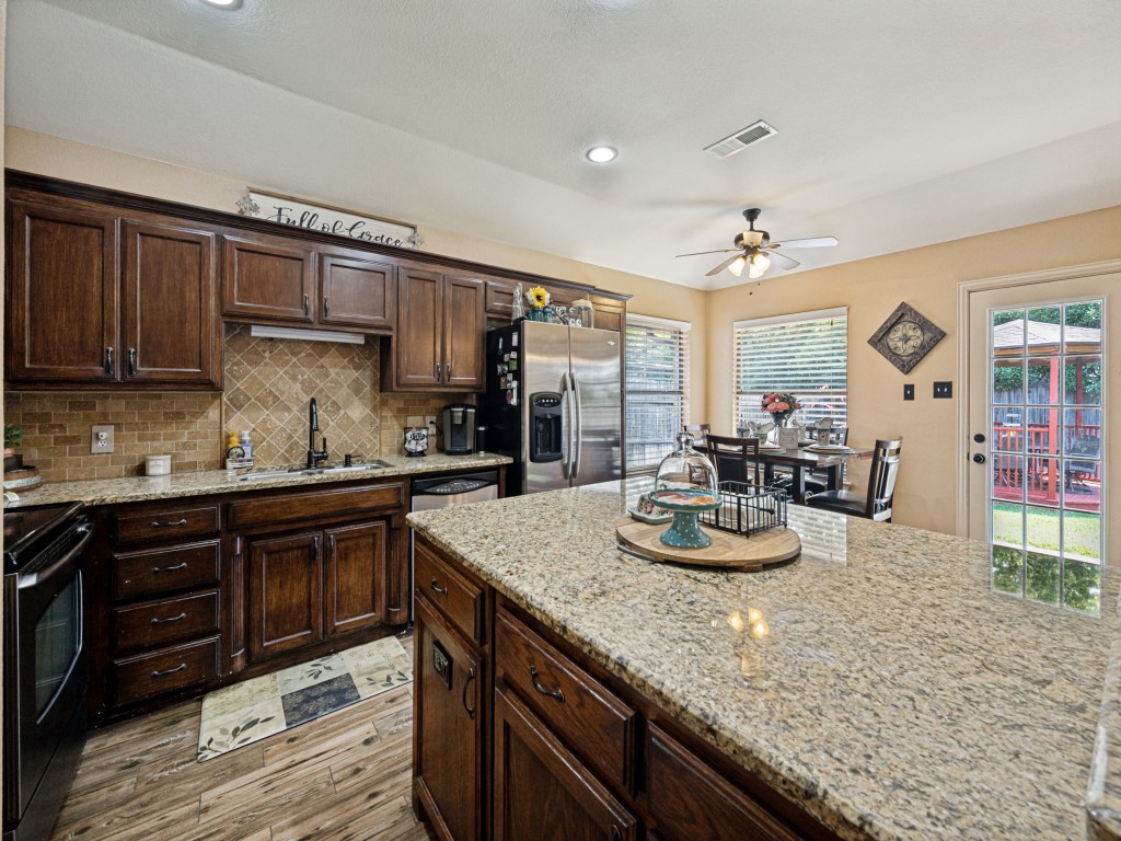 149 Roberts Drive Saginaw TX 76179