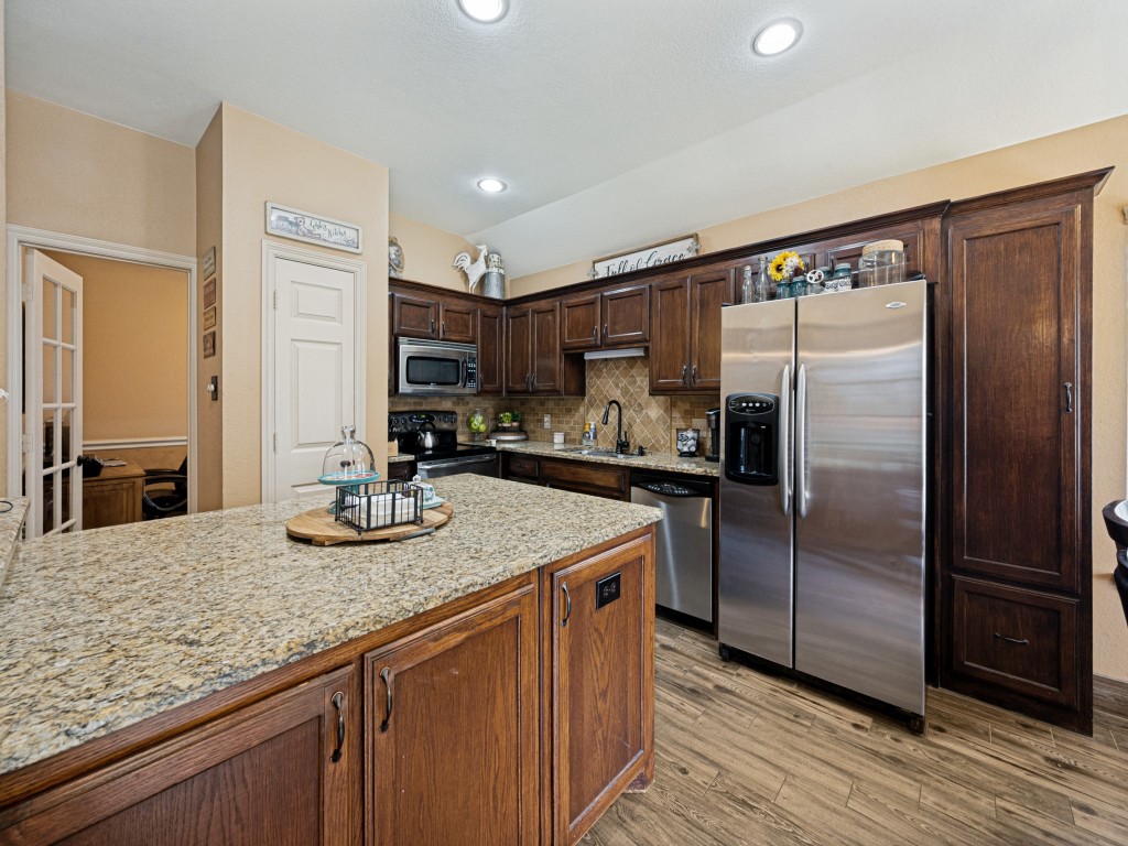 149 Roberts Drive Saginaw TX 76179
