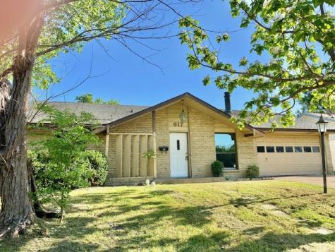617 Kingston Drive Grand Prairie TX 75051