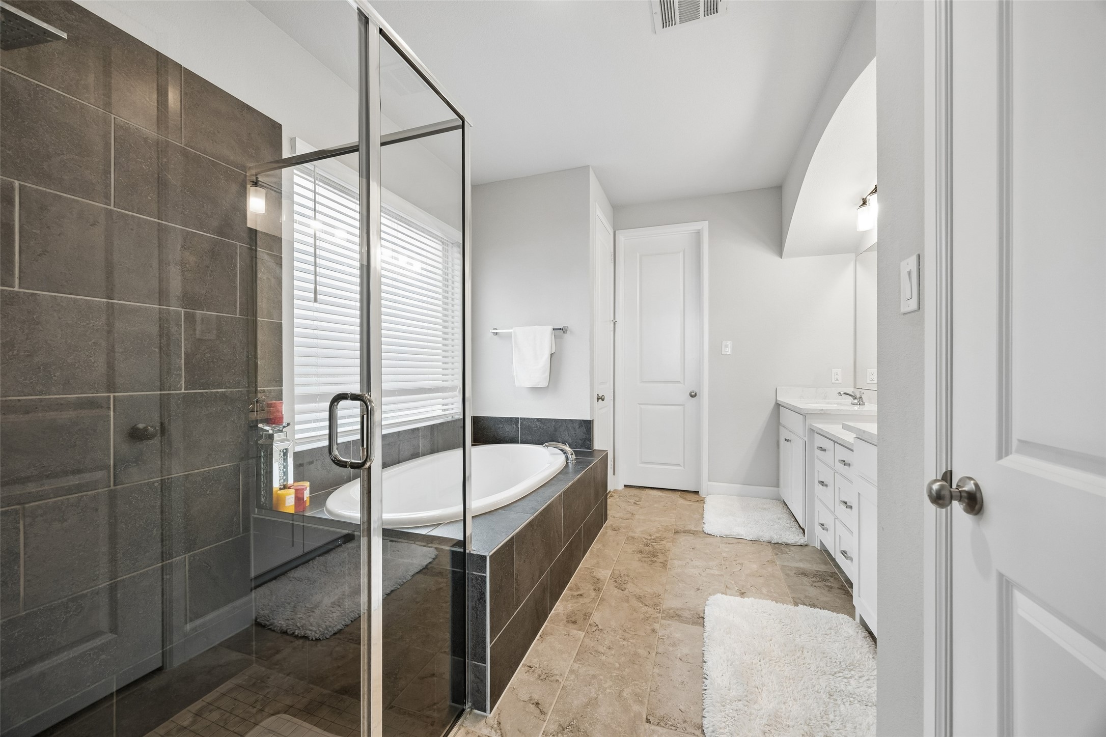 1211 Rushcroft Way Forney TX 75126
