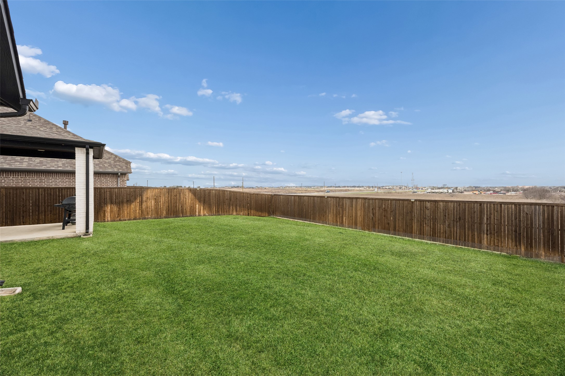 1211 Rushcroft Way Forney TX 75126