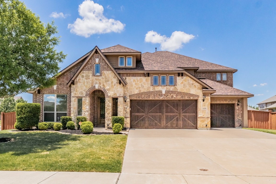 3220 Meseta Grand Prairie TX 75054