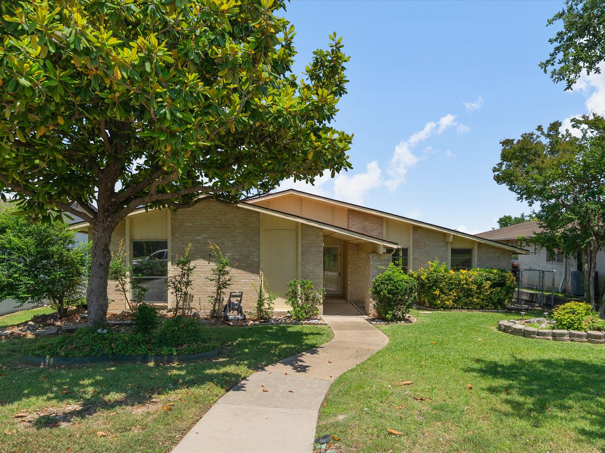 3020 Ravine Trail Carrollton TX 75007