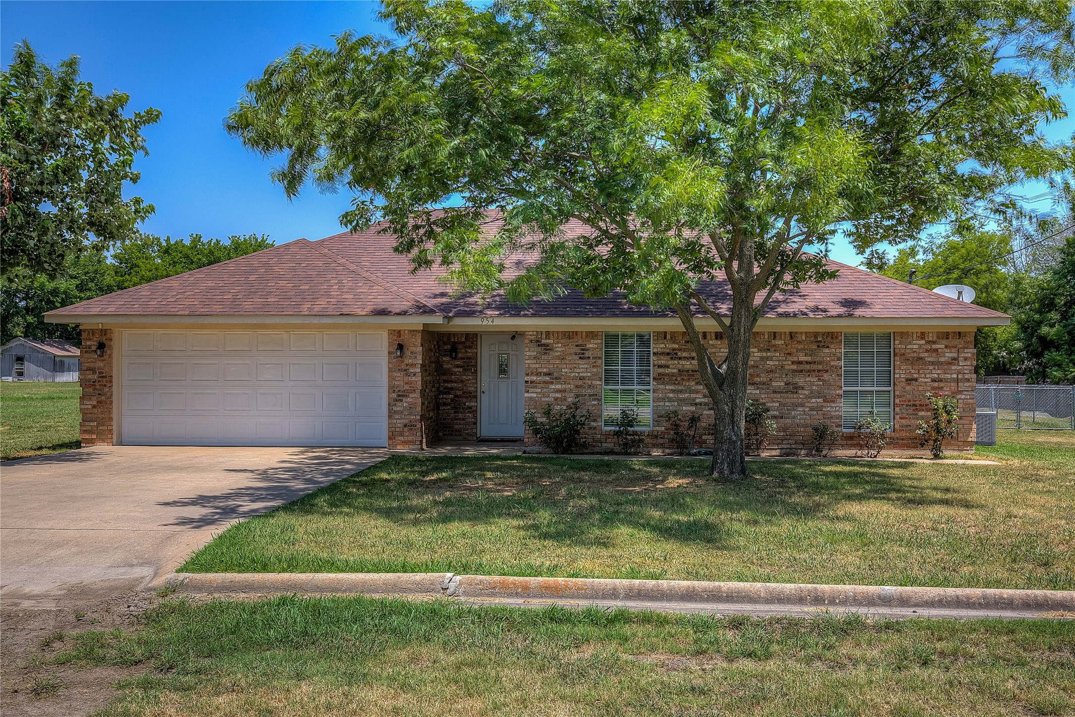 954 Georgia Drive Cooper TX 75432