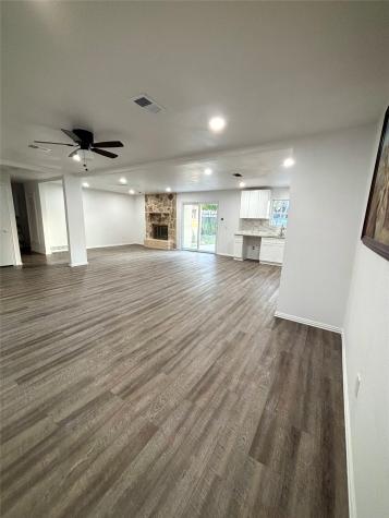 3557 Reeves North Richland Hills TX 76117