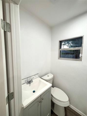 3557 Reeves North Richland Hills TX 76117