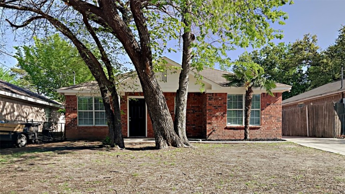 4829 Fitzhugh Avenue Fort Worth TX 76105