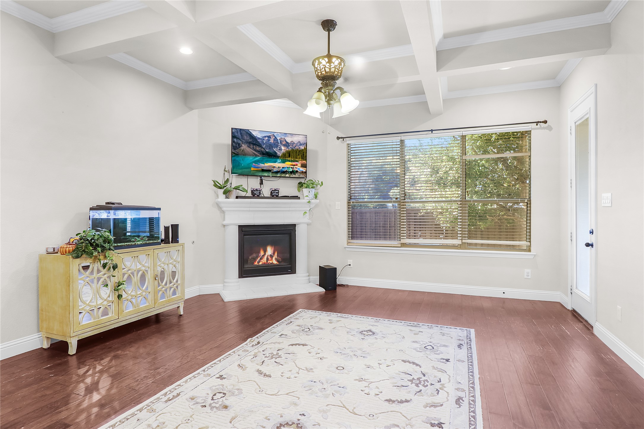 3813 S Brookridge Court Bedford TX 76021