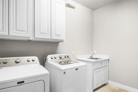 3813 S Brookridge Court Bedford TX 76021