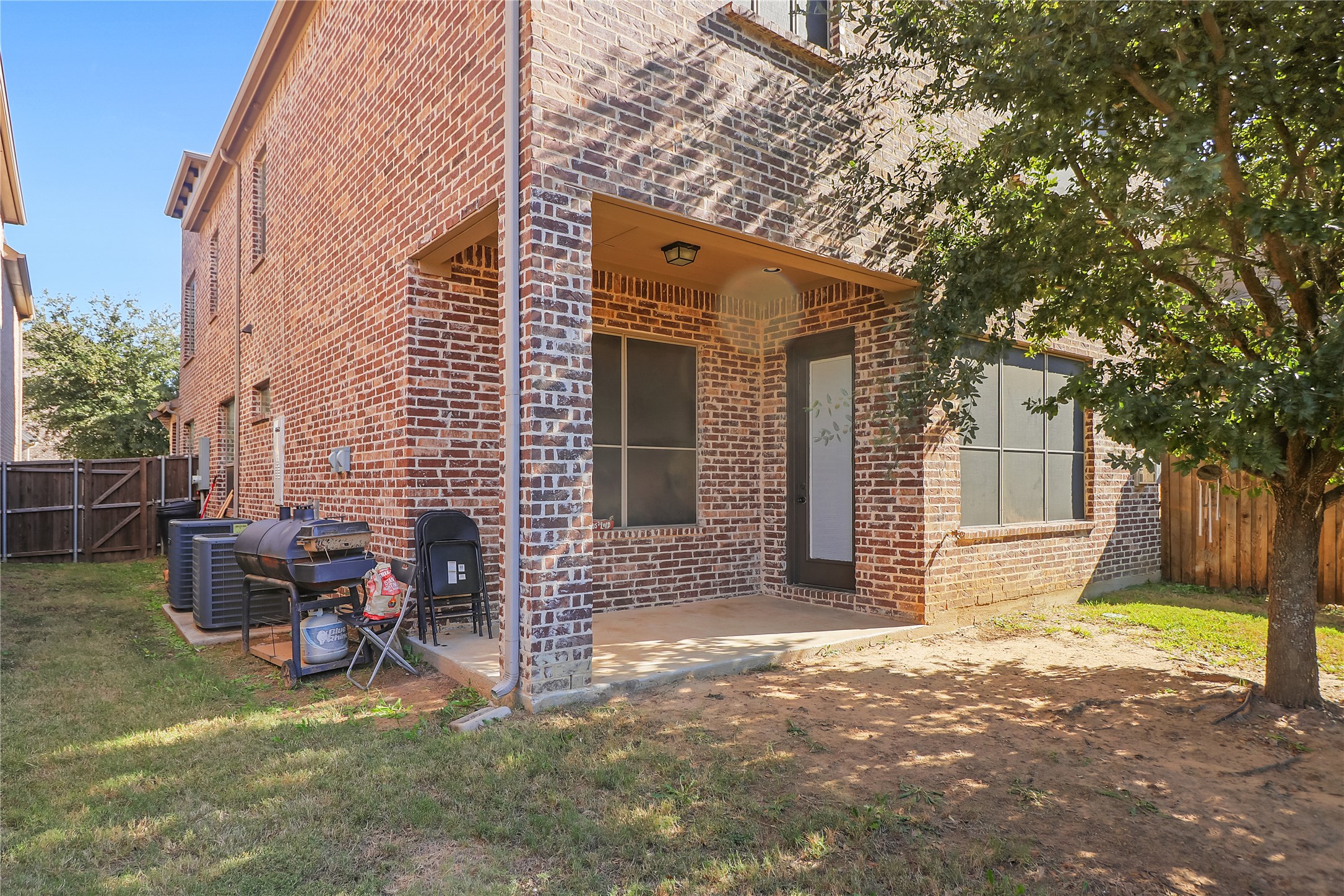 3813 S Brookridge Court Bedford TX 76021