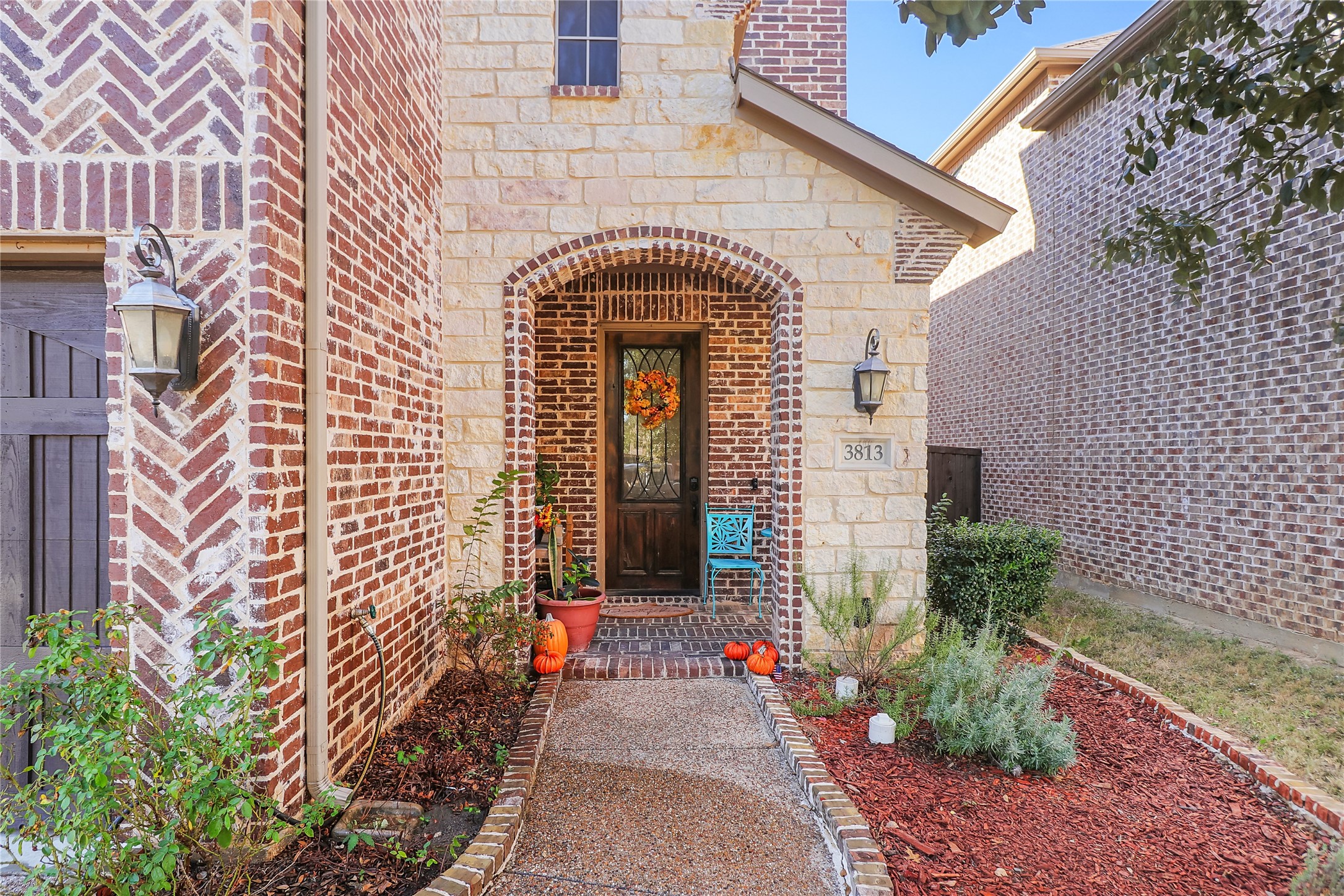 3813 S Brookridge Court Bedford TX 76021