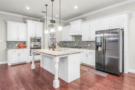 3813 S Brookridge Court Bedford TX 76021