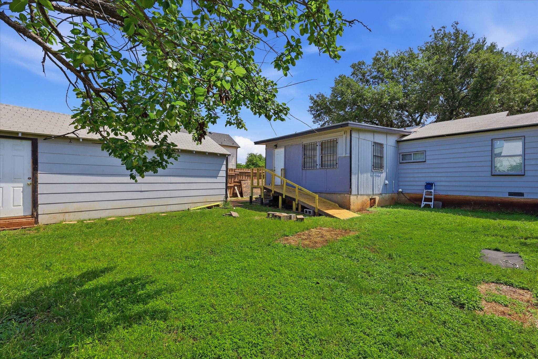 6807 Prosper Street Dallas TX 75209