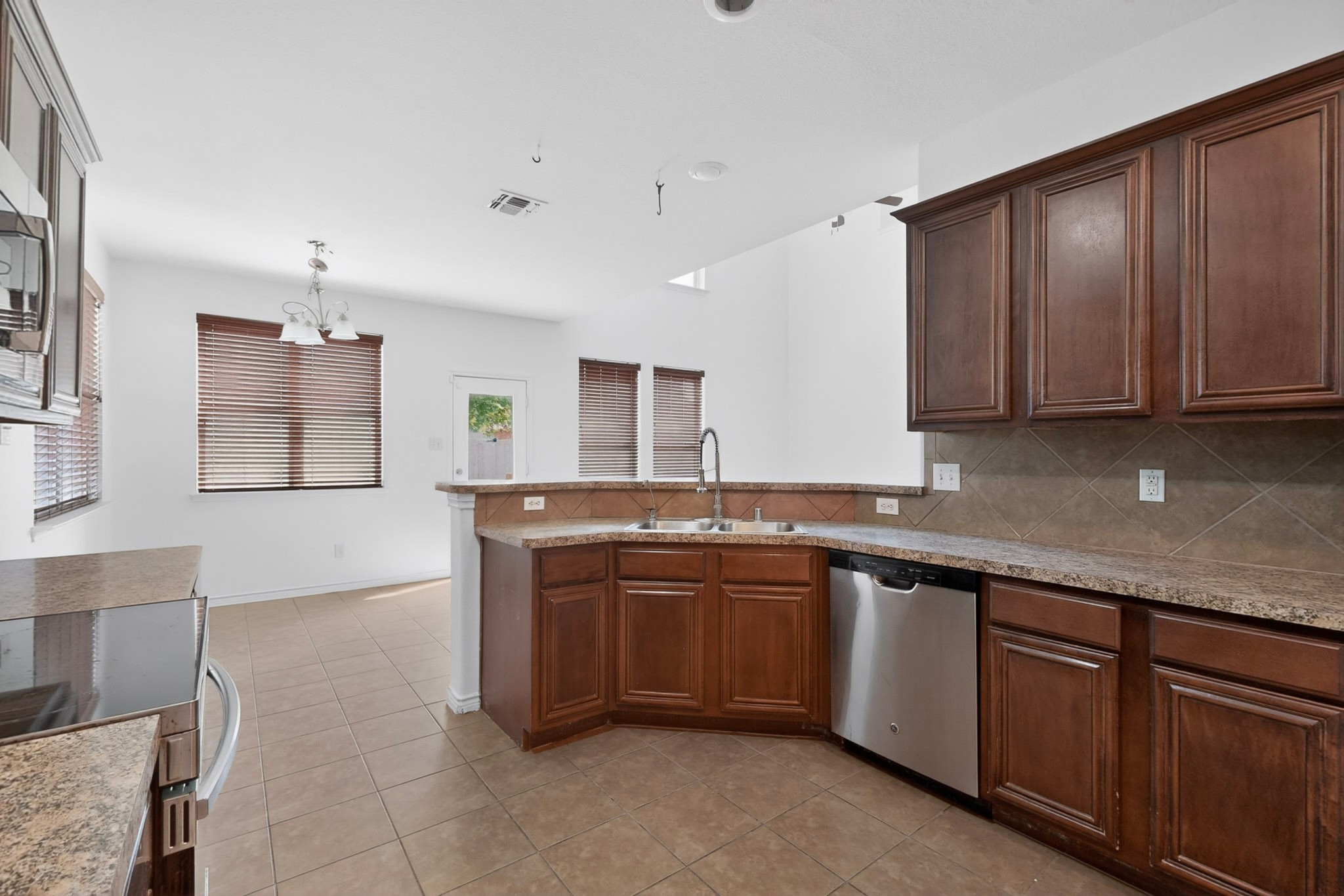 426 Harding Lane Lavon TX 75166