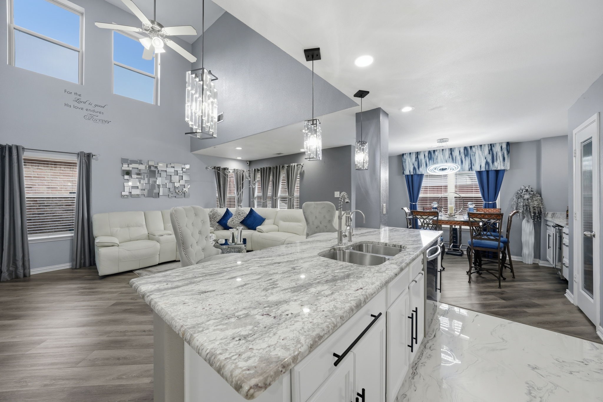 8342 Timberbrook Lane Dallas TX 75249