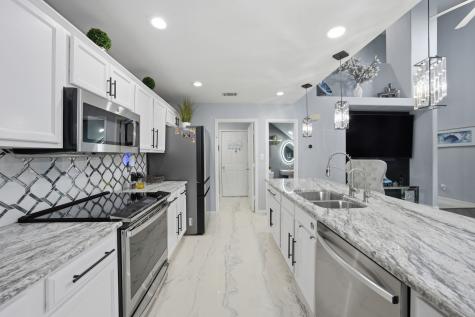 8342 Timberbrook Lane Dallas TX 75249