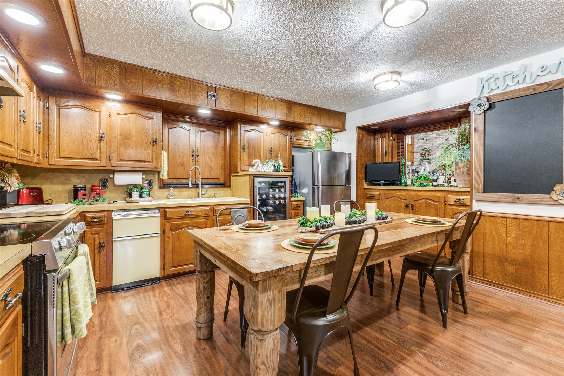 10615 Old Seagoville Road Dallas TX 75217