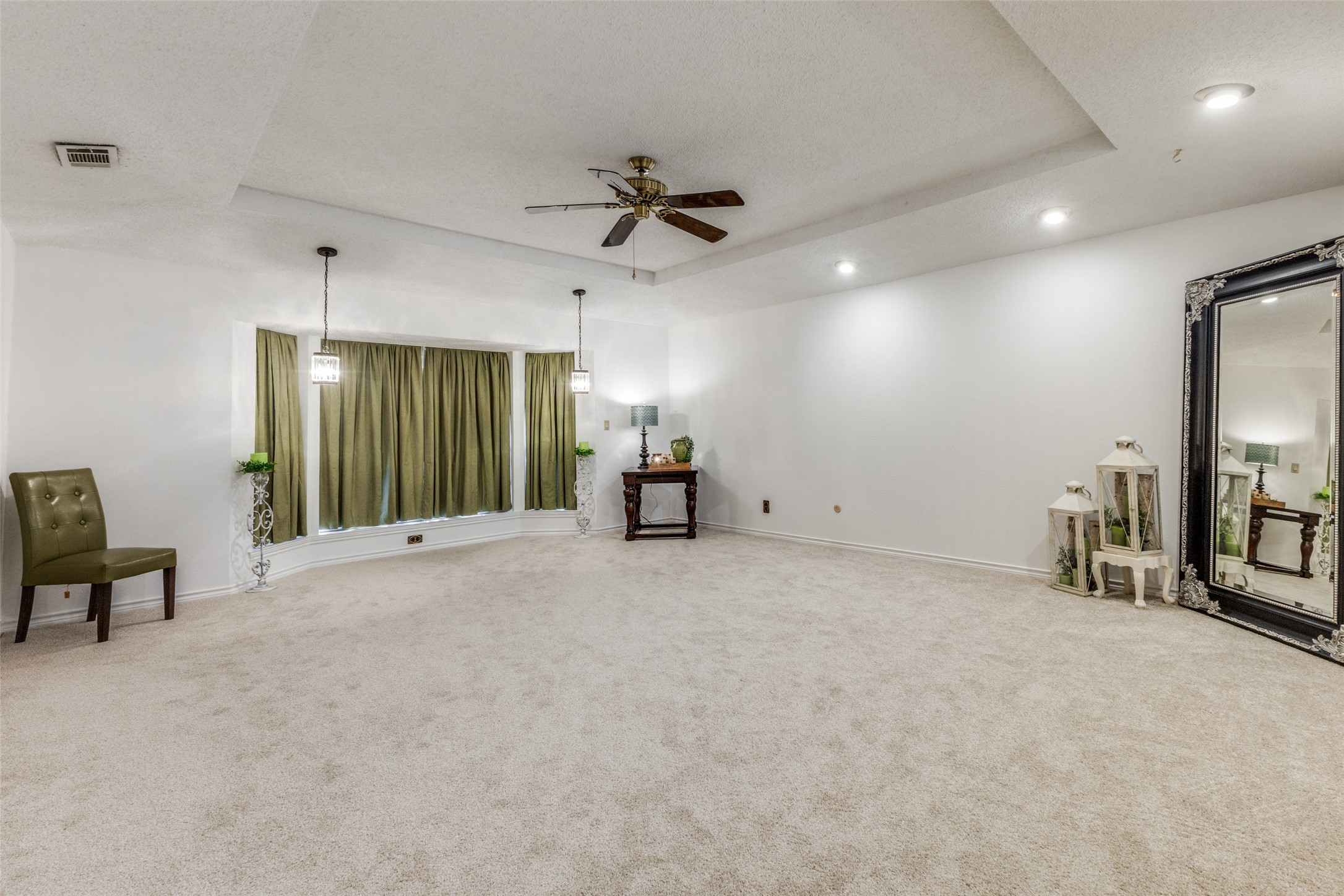 10615 Old Seagoville Road Dallas TX 75217