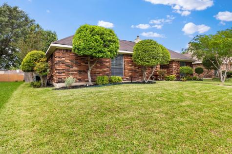 1017 Micarta Drive Mesquite TX 75181