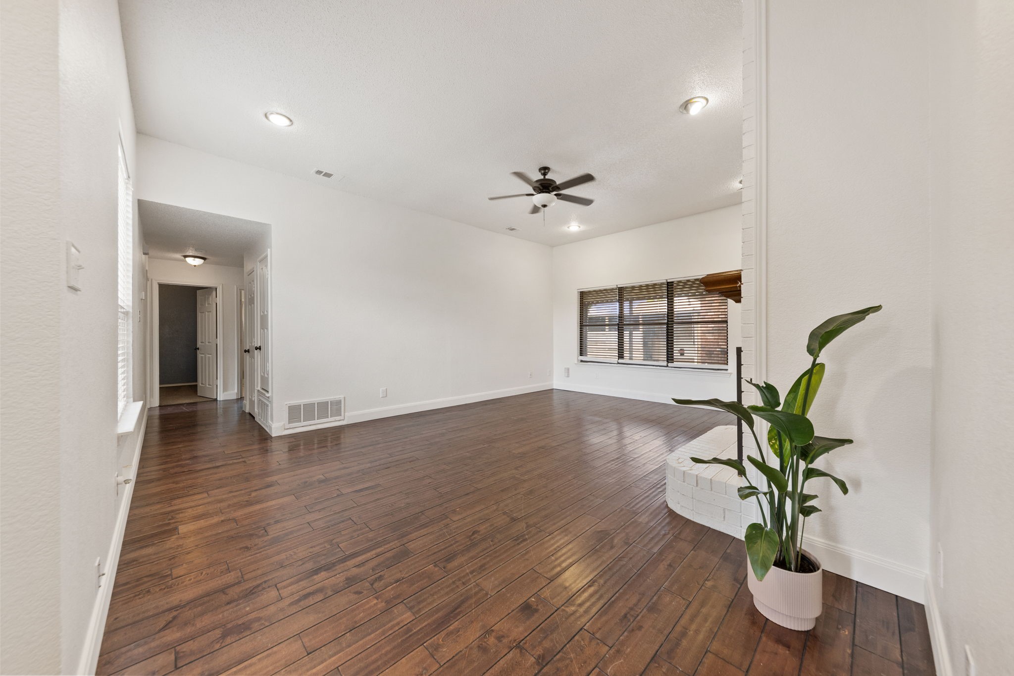 1017 Micarta Drive Mesquite TX 75181