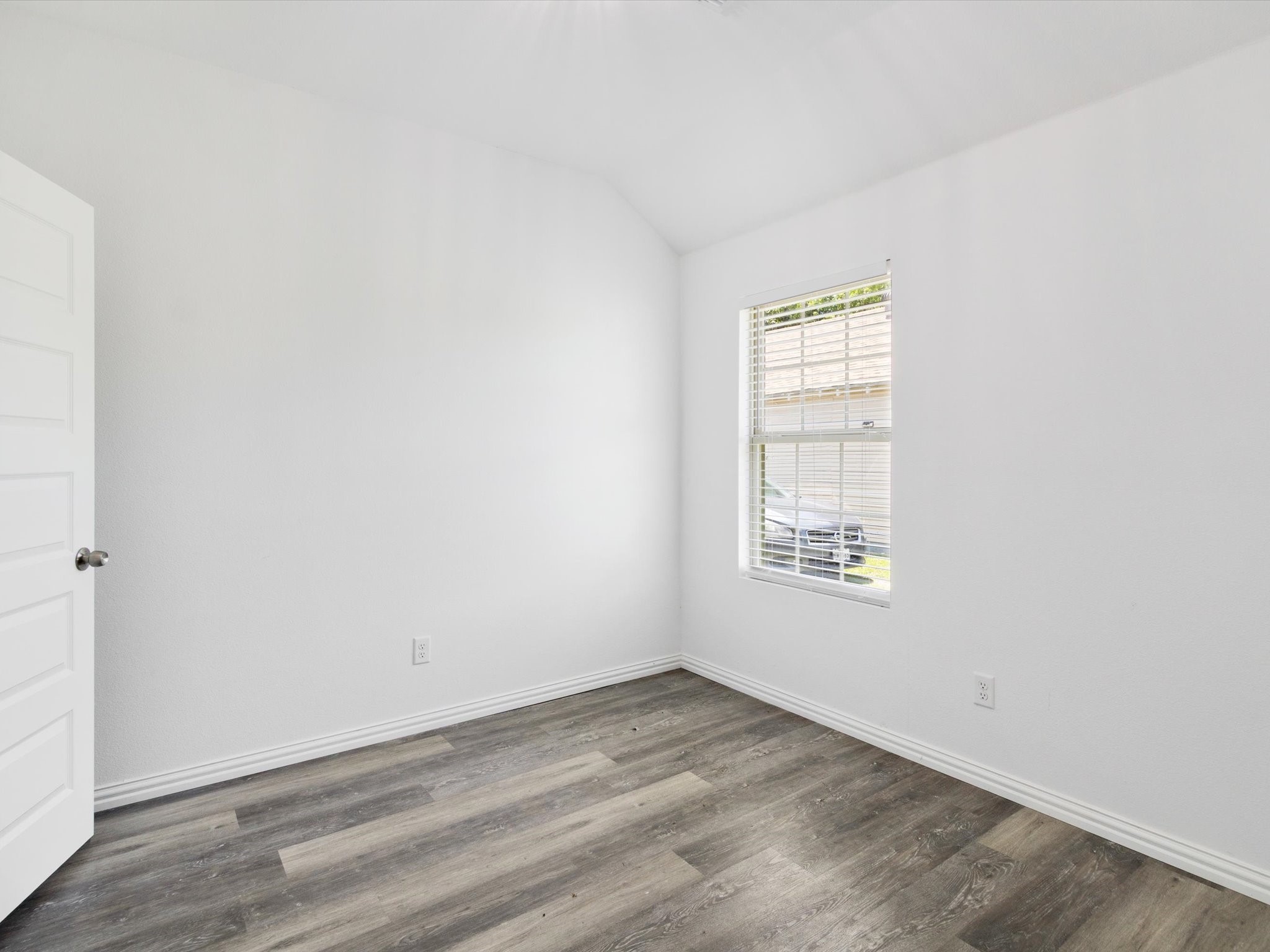 308 Avenue A Ennis TX 75119