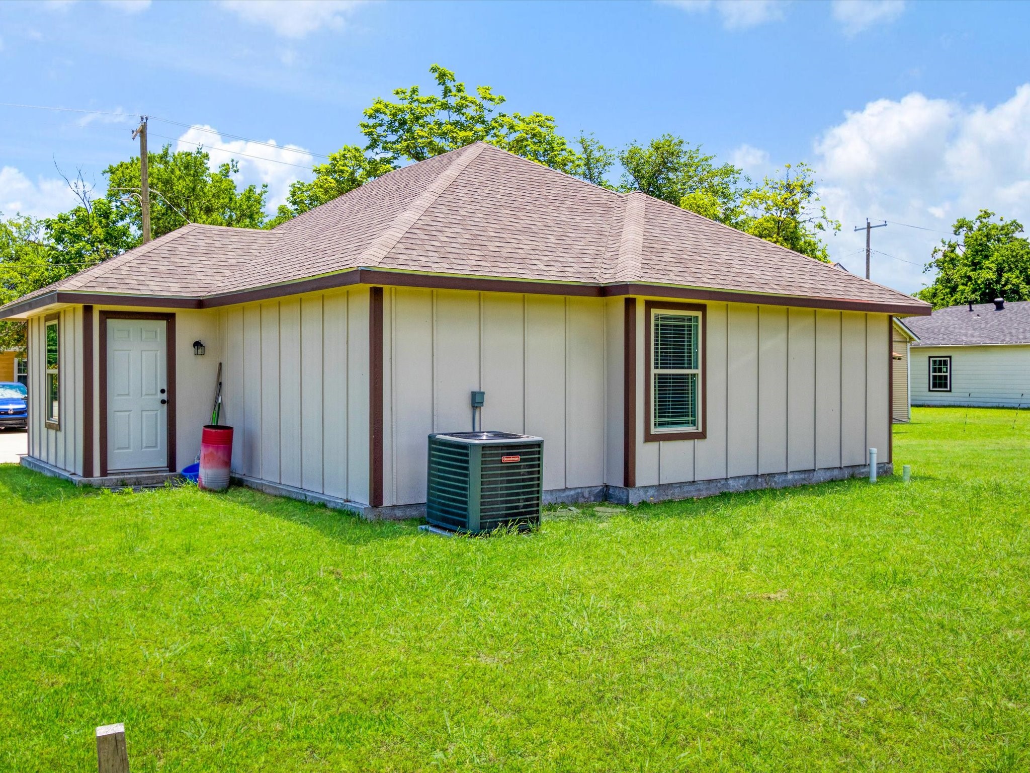 308 Avenue A Ennis TX 75119
