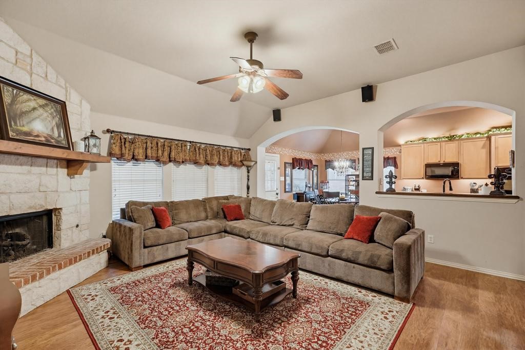 5204 Appalachian Way Fort Worth TX 76123