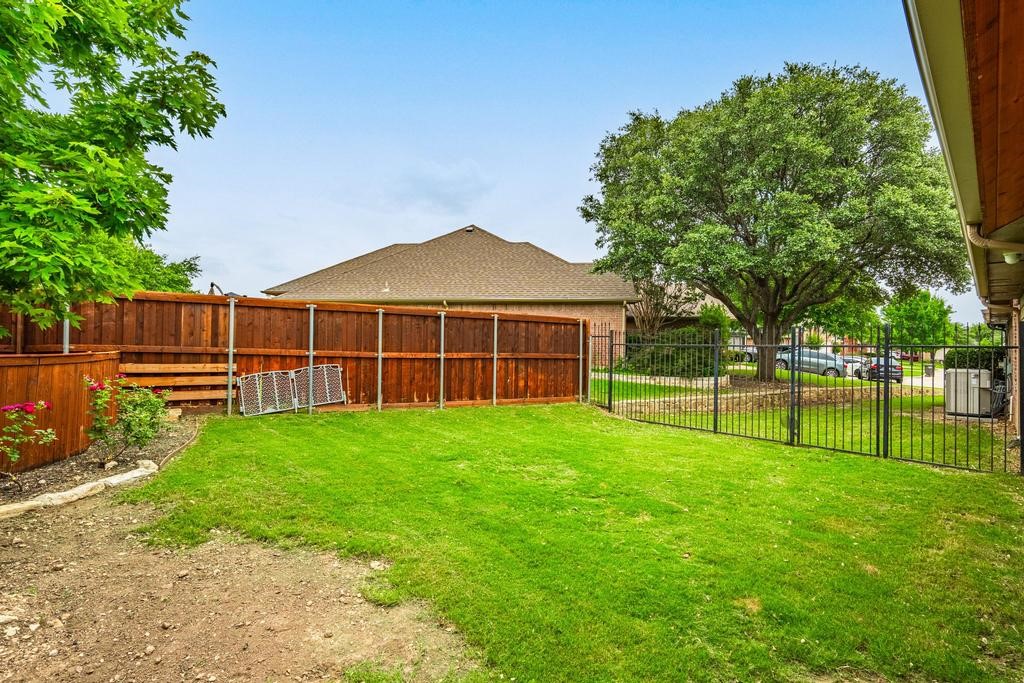 5204 Appalachian Way Fort Worth TX 76123