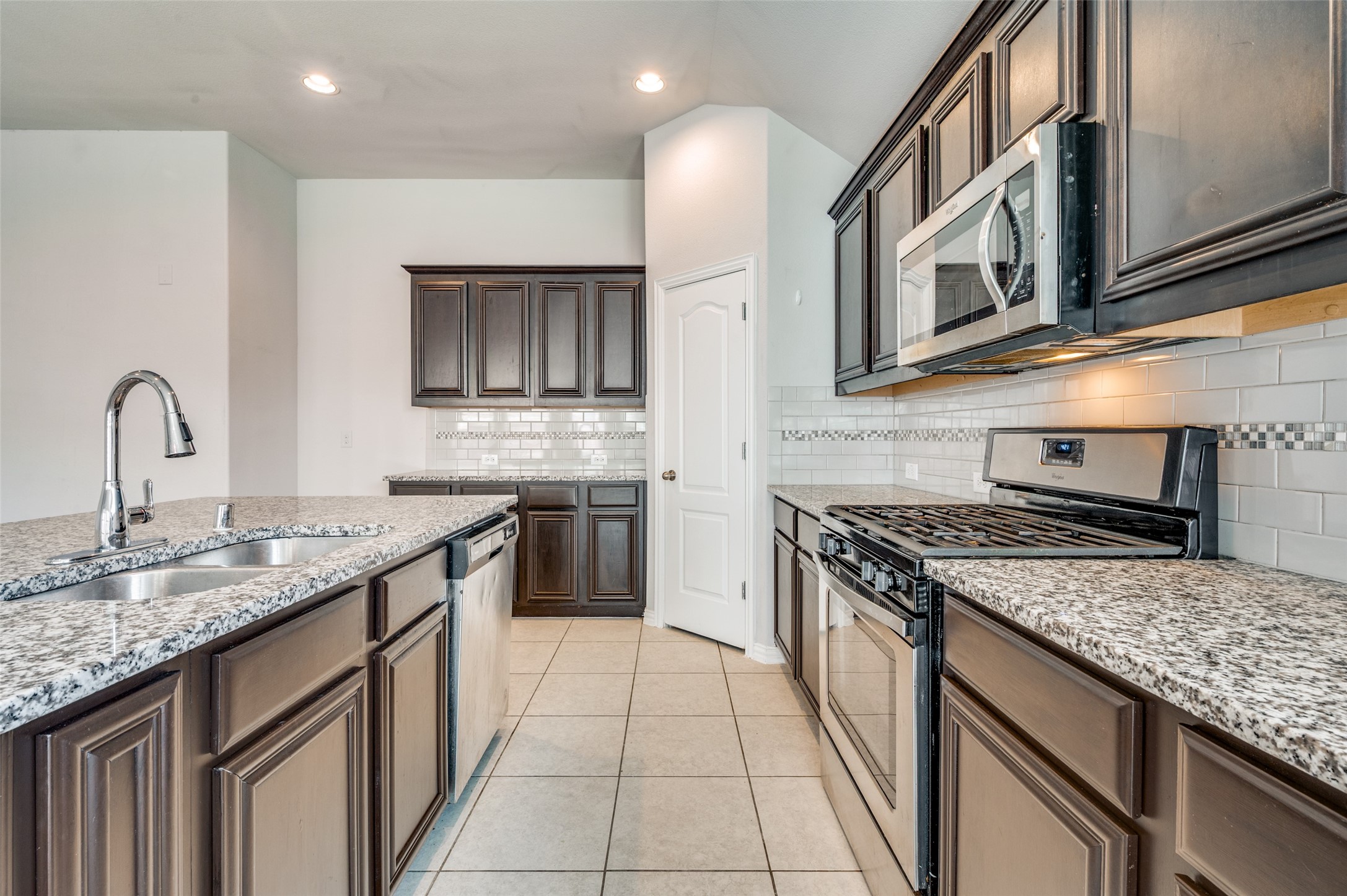 1033 Water Garden Circle Little Elm TX 75068