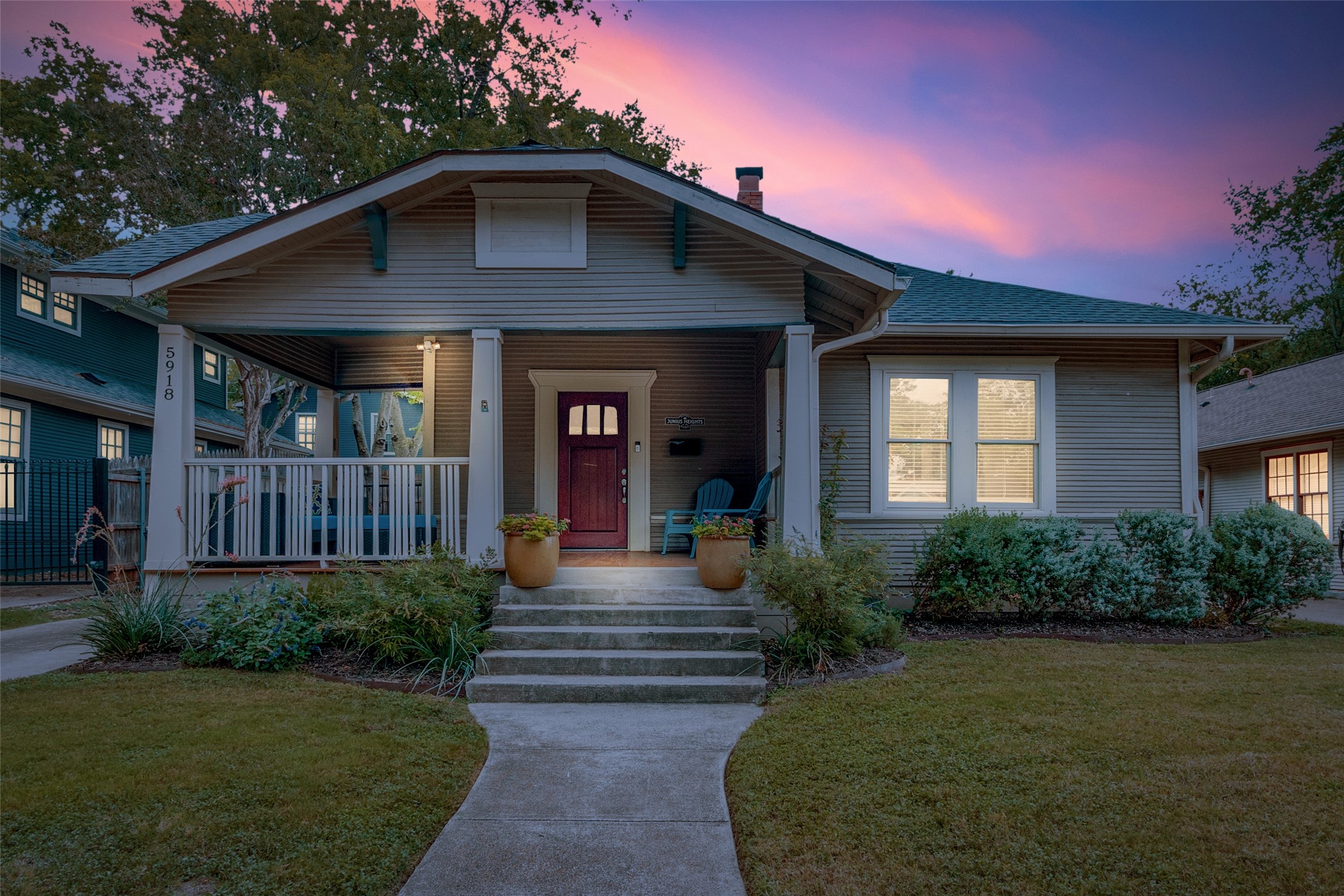 5918 Worth Street Dallas TX 75214