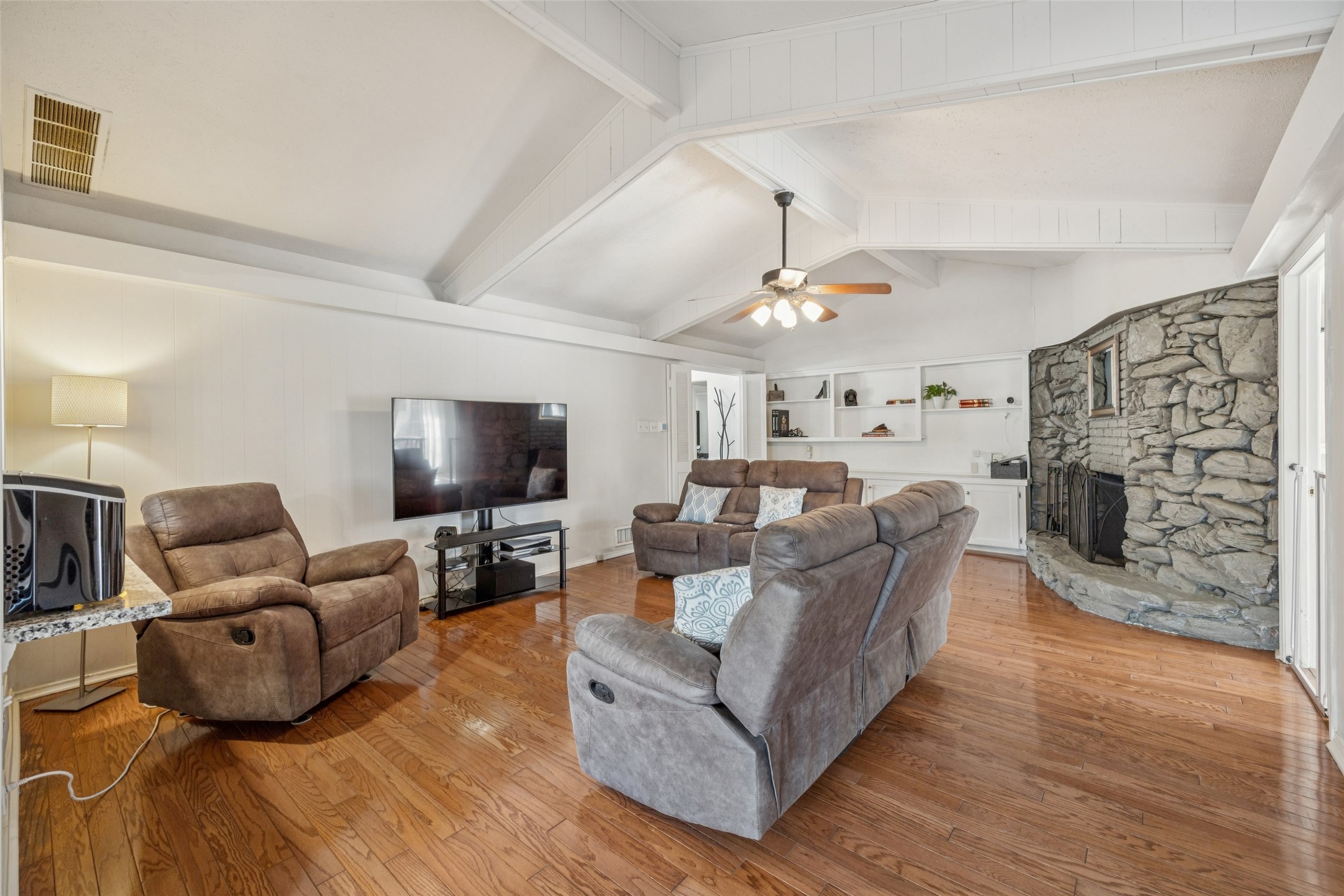 9740 Dartridge Drive Dallas TX 75238